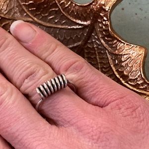 Vintage Beaucraft Inc Adjustable Ring